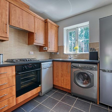 Nec Exhibitor Home, Stay Near Birmingham Airport Exteriér fotografie