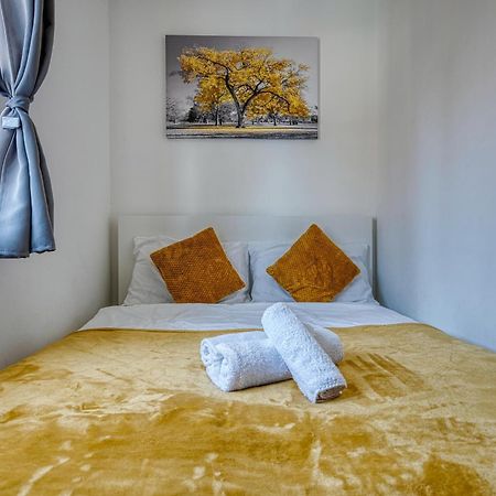 Nec Exhibitor Home, Stay Near Birmingham Airport Exteriér fotografie