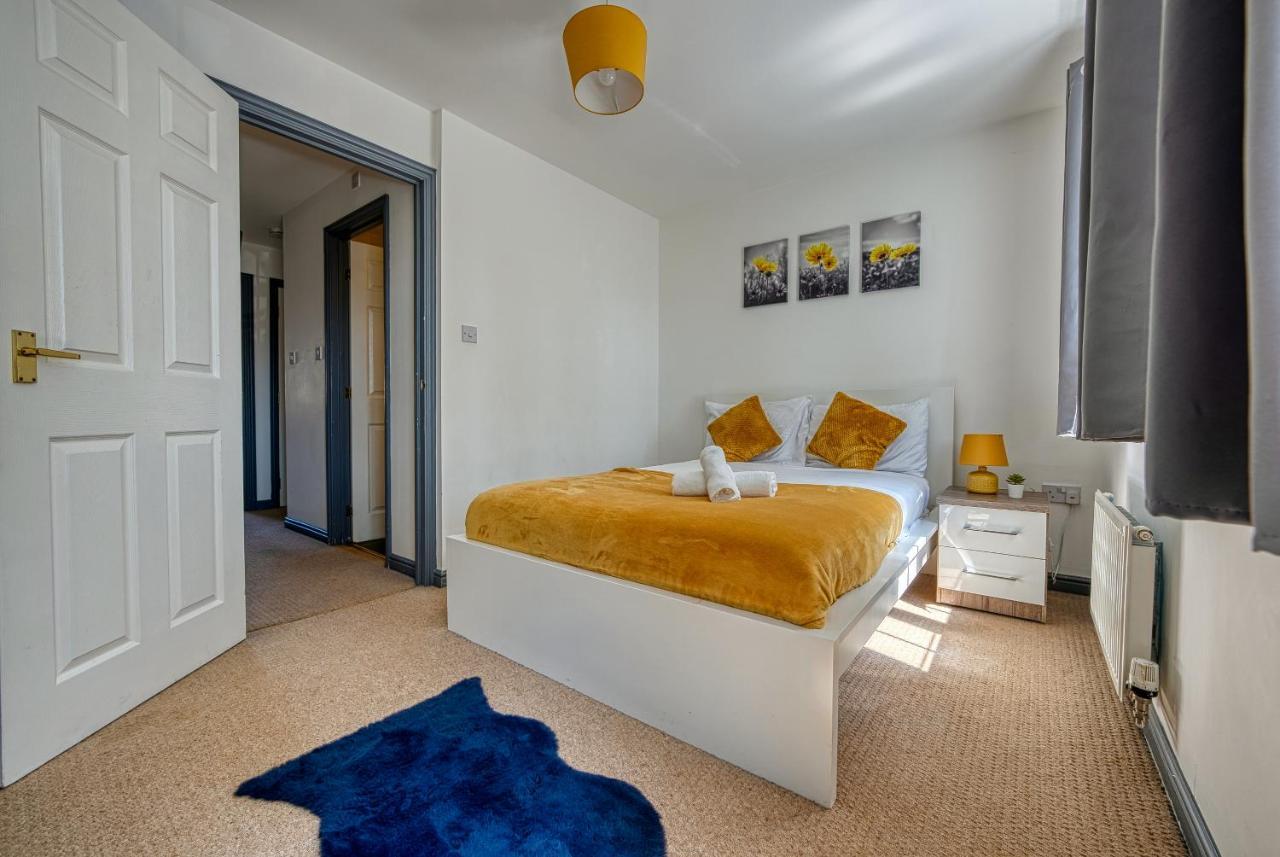 Nec Exhibitor Home, Stay Near Birmingham Airport Exteriér fotografie