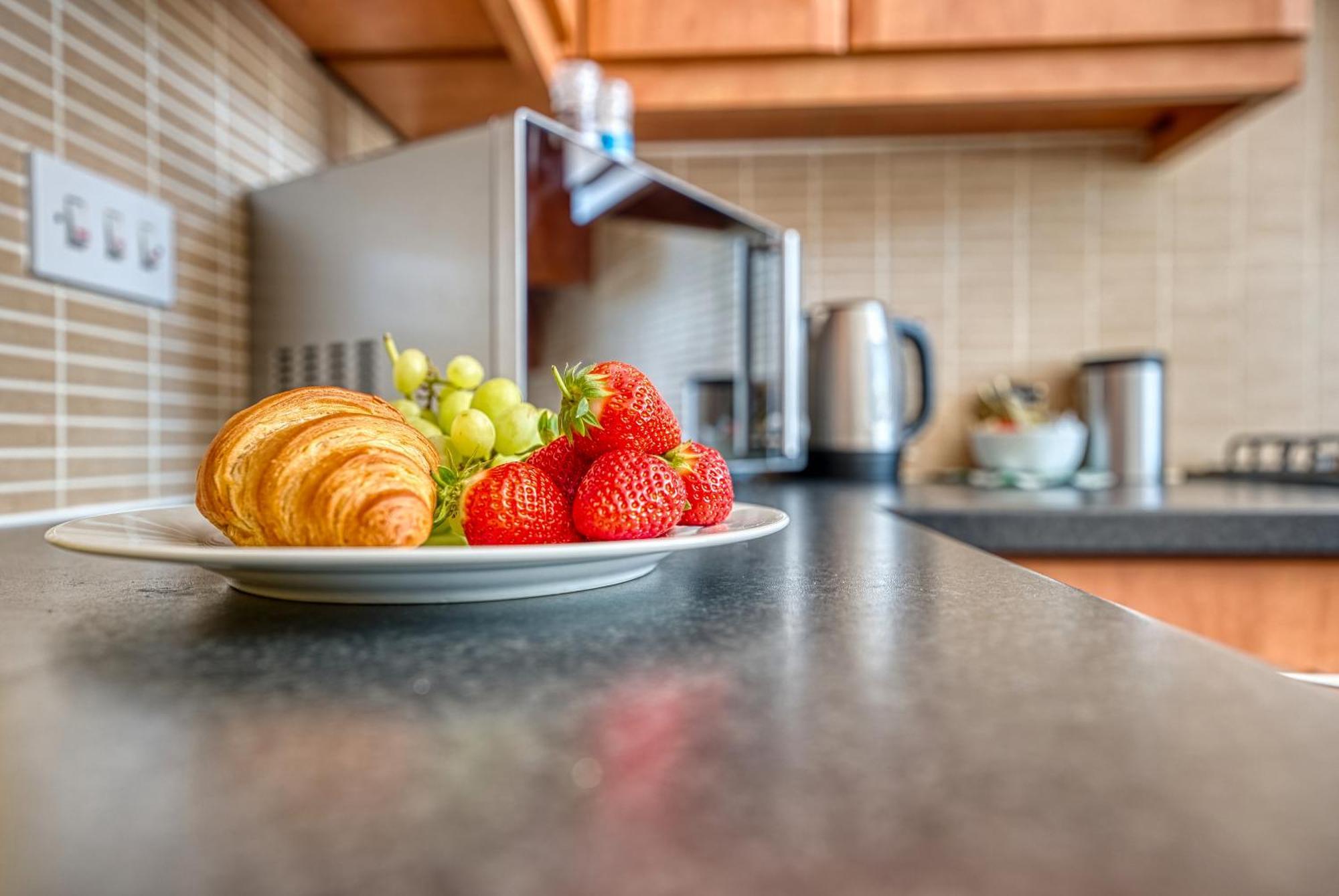 Nec Exhibitor Home, Stay Near Birmingham Airport Exteriér fotografie