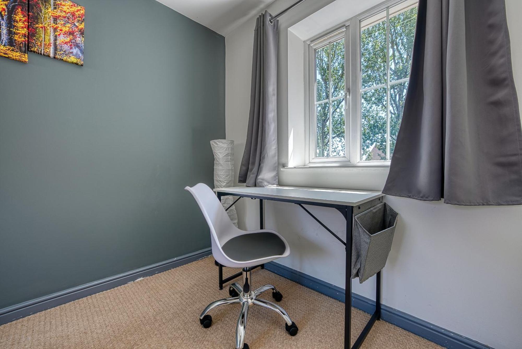 Nec Exhibitor Home, Stay Near Birmingham Airport Exteriér fotografie